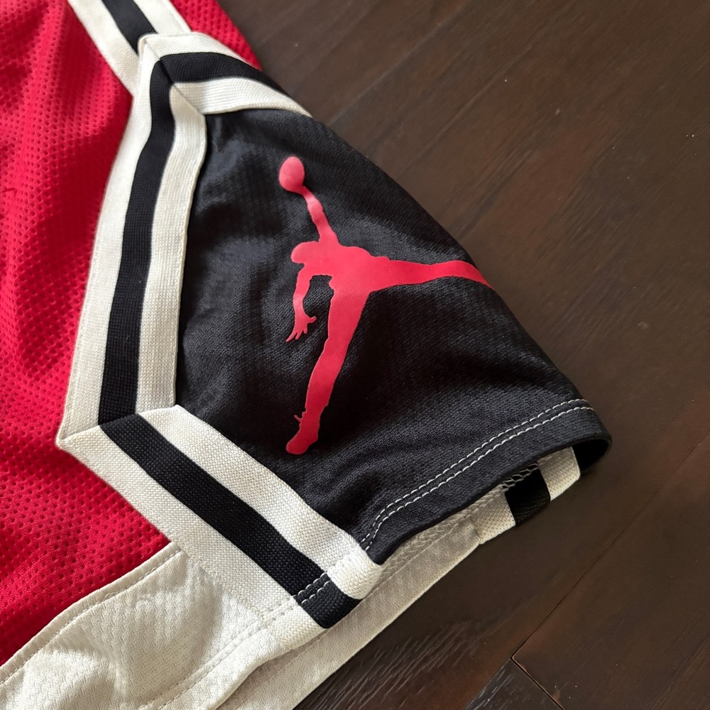 Jordan Jumpman Red Black & White Basketball Shorts - Picture 5 of 13
